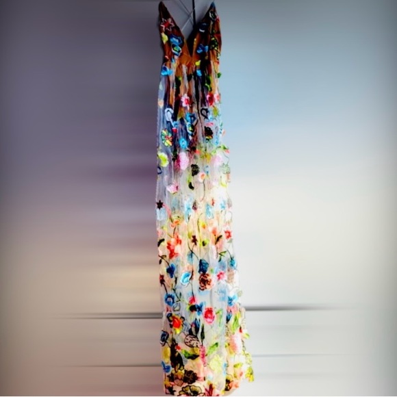 Dresses & Skirts - Elegant Multicolor Floral Dress - V-Neck Evening Gown